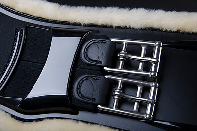 ePearl Fluffy dressage girth