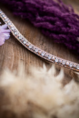 Stirnriemen „Rosegold“ -  Mit echten Swarovski® Elements, Lederfarbe schwarz, Farbe der Einfassung Silber Strassstirnriemen, rosegoldfarbene Strasssteine in Variationen mit Spezialeffekt und weißem Strass